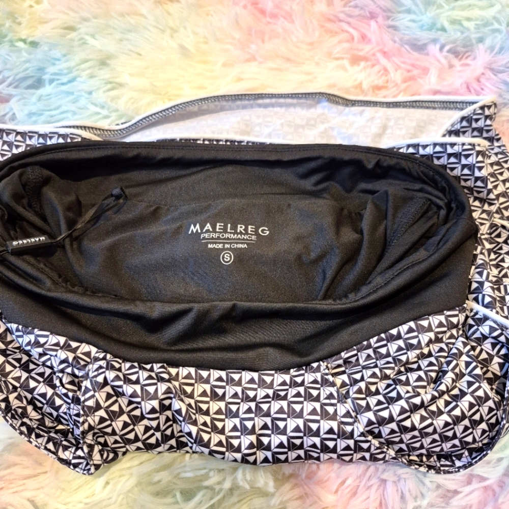 MAELREG Performance Althetic Black & White Mini Skort Size Small - Picture 6 of 7